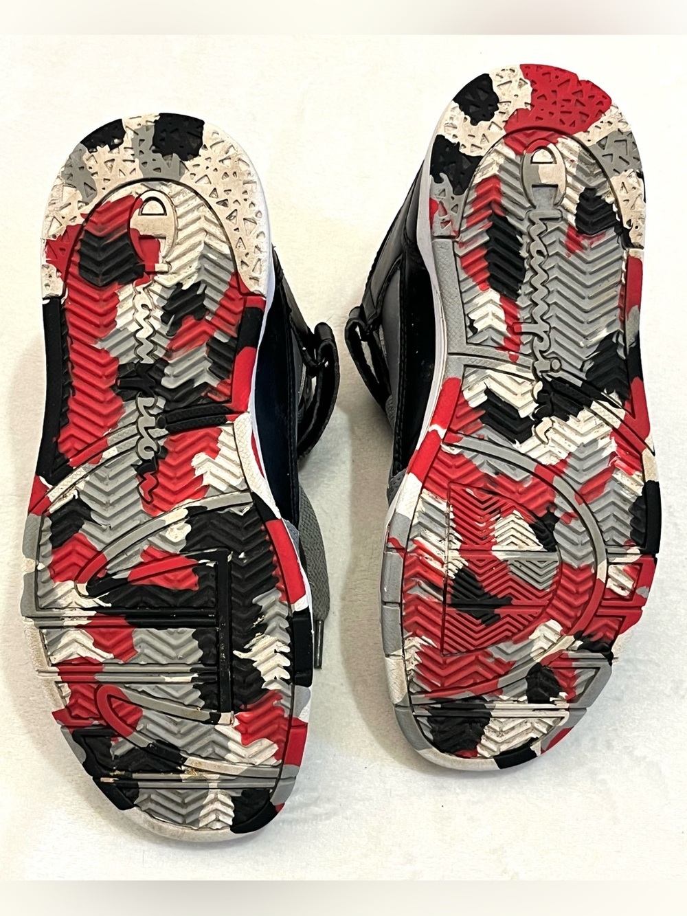 Champion Kids Light Gray & Black High-Top Sneakers with Red Accents Boys Size 4 - Picture 8 of 16